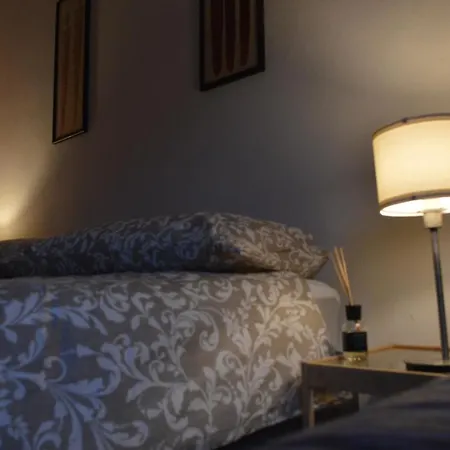 Presso Il Teatro Lirico Lägenhet